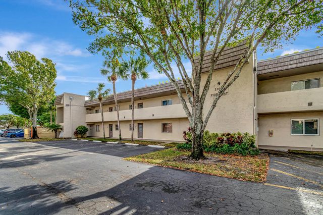 $2,500 | 2900 Fiore Way, Unit 203 | Delray Beach