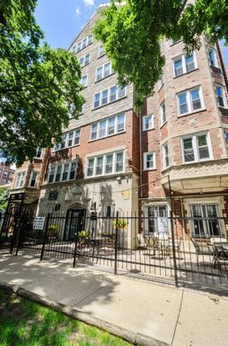 $1,675 | 1608 West Sherwin Avenue, Unit 701 | East Rogers Park