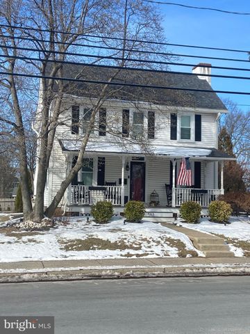 $425,000 | 563 East Cherry Lane | Souderton