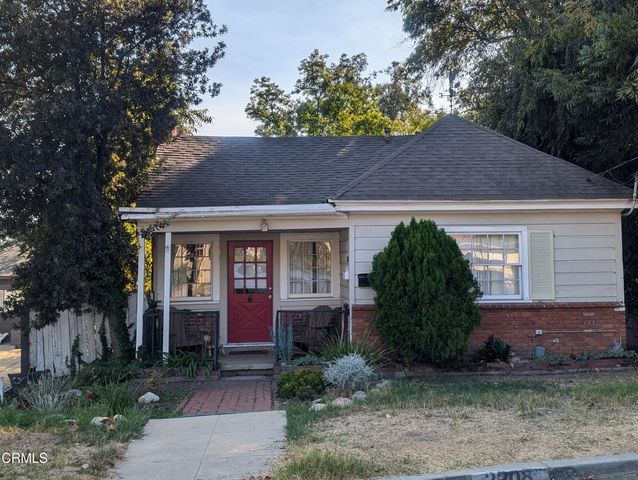 $3,200 | 2208 East Crary Street | Northeast Pasadena