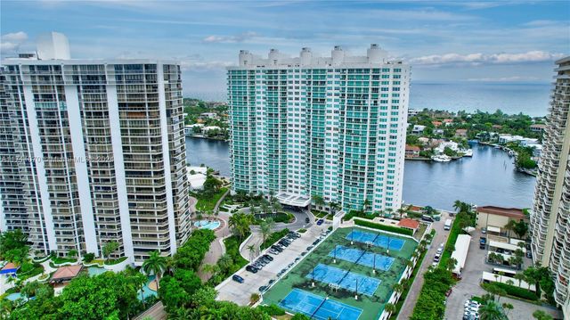 $1,699,000 | 20201 East Country Club Drive, Unit PH2702 | Aventura