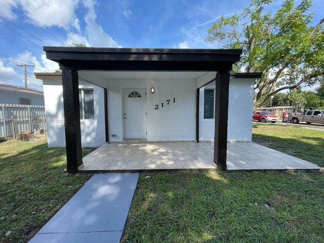 $3,400 | 2171 Burlington Street | Opa-Locka