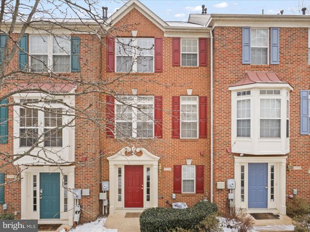 $865,000 | 2706 Manhattan Place | Merrifield