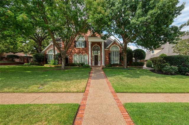 $1,365,000 | 3006 Edgewood Lane | Southeast Colleyville