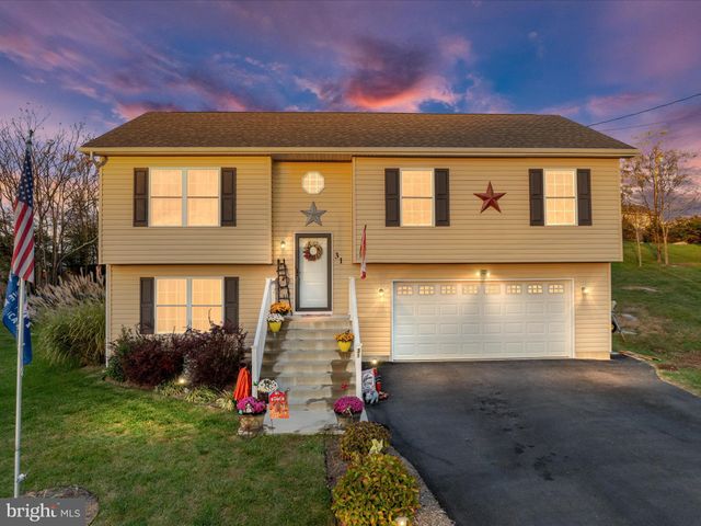 $339,900 | 31 Rosco Drive | Inwood