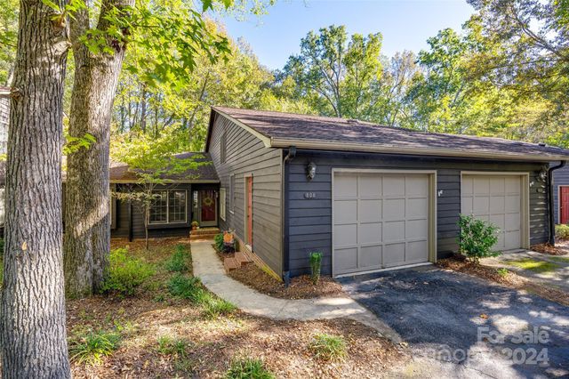 $275,000 | 806 Bridgewood Drive | Rock Hill