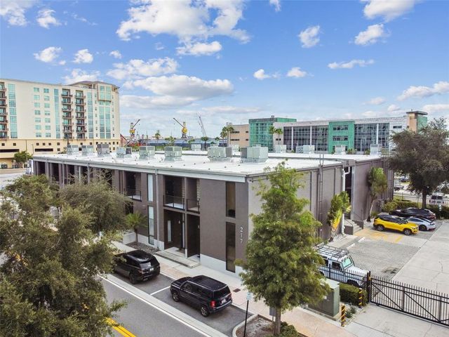 $699,000 | 217 North 12th Street, Unit 112 | Downtown Tampa