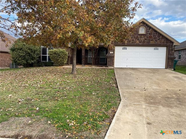 $329,000 | 2504 Boxwood Drive | Evergreen