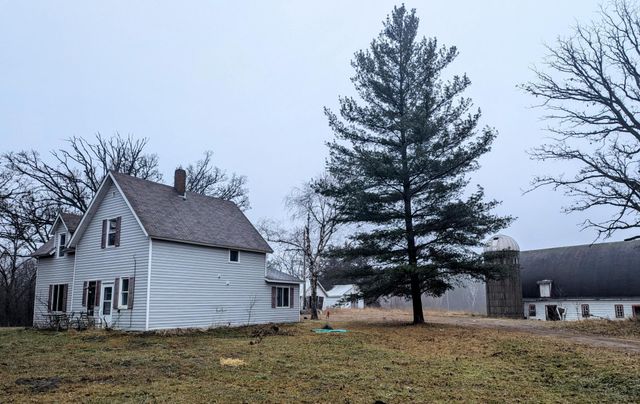 $199,900 | 7536 County Road 5 | North Branch Township - Isanti County