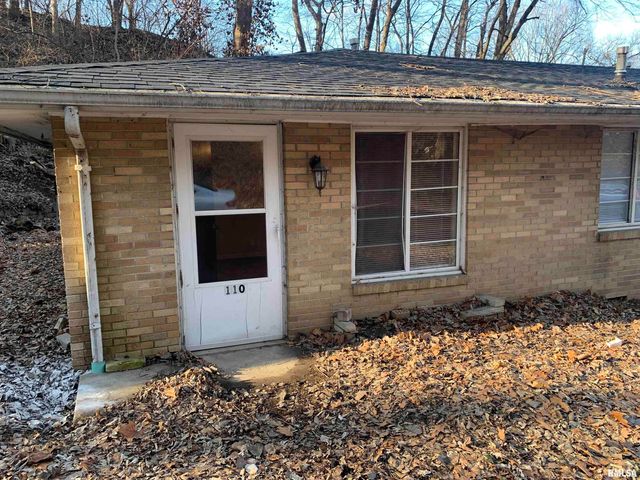 $599 | 110 Hilltop Court | East Peoria