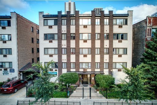 $1,650 | 6021 North Winthrop Avenue, Unit 405 | Edgewater Beach