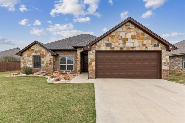 $339,900 | 704 Denali Court | Tolar