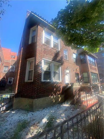 $899,000 | 123 West 197th Street | Kingsbridge Heights