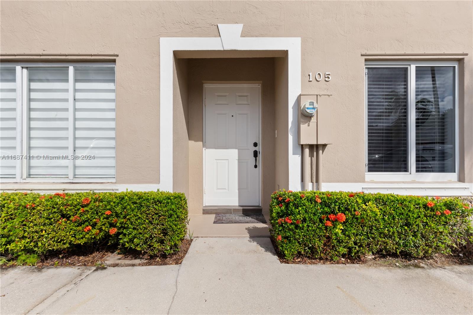 a view of a entryway door of the house