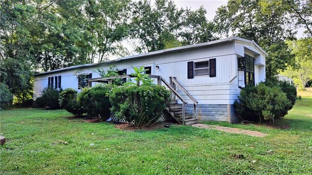 $145,000 | 527 Riverview Road | Cotton Grove Township - Davidson County