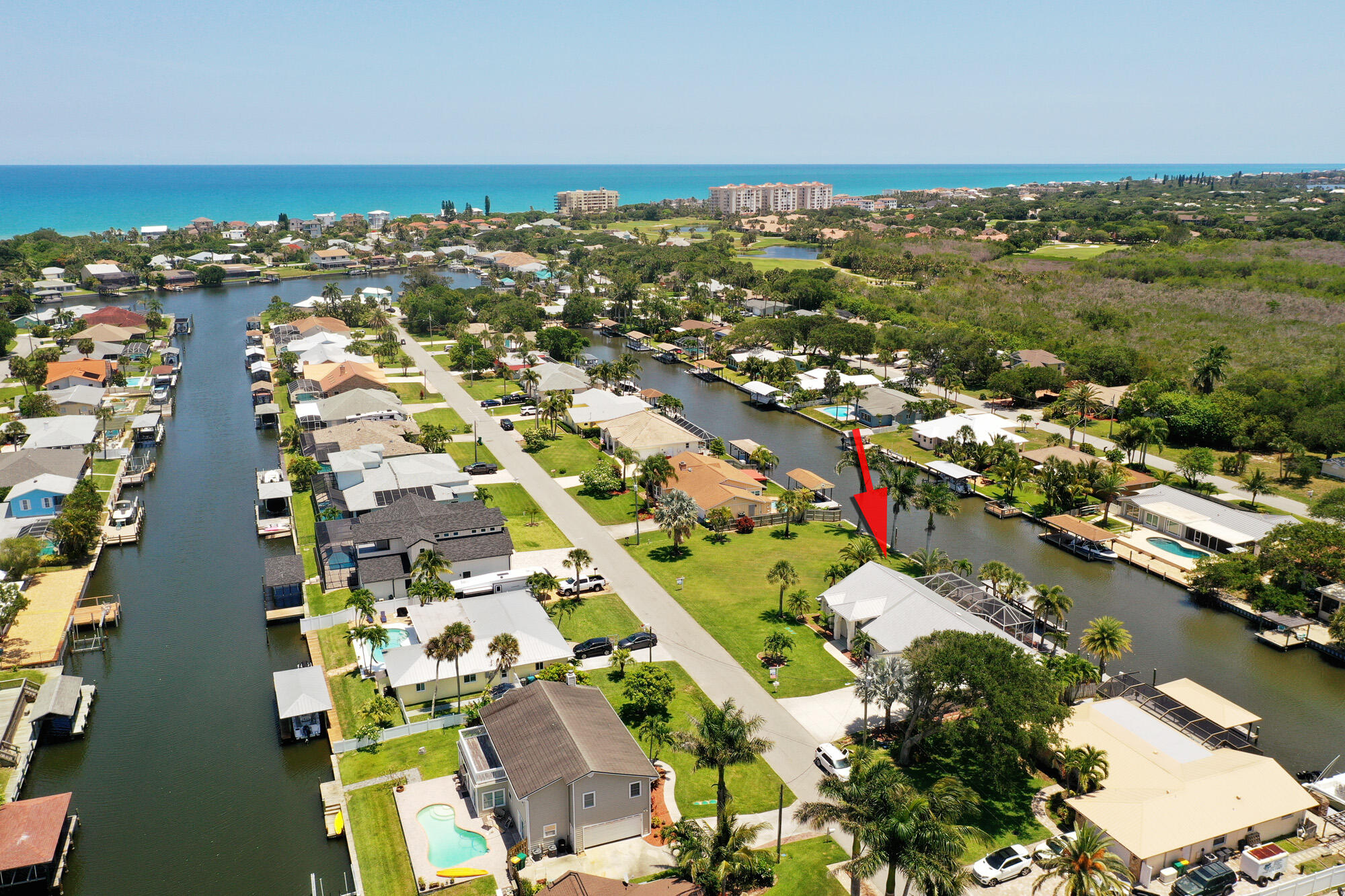 an aerial view of multiple house