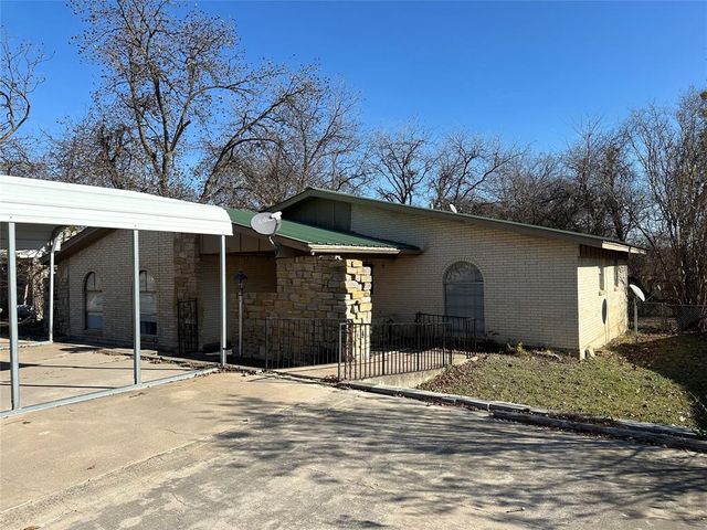 $209,000 | 206 North Ervin Street | Comanche