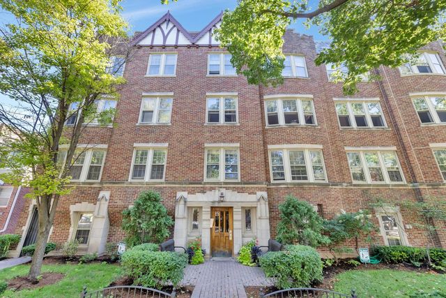 $192,000 | 336 South Maple Avenue, Unit 2B | Oak Park