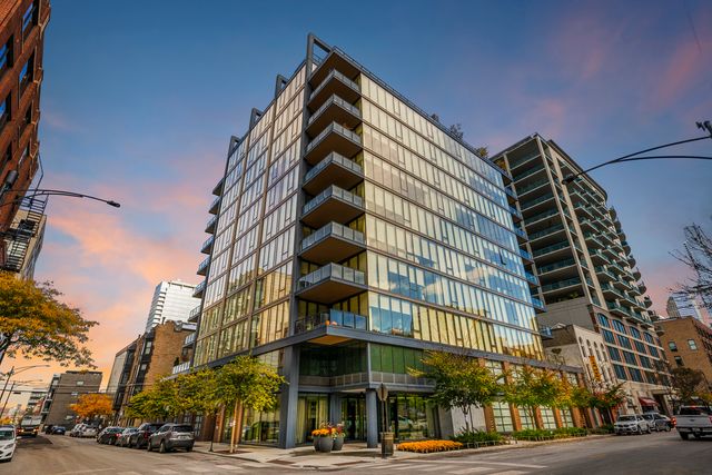 $15,000 | 366 West Superior Street, Unit 10011004 | River North