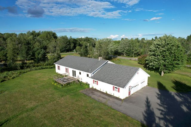 $555,000 | 212 Jordan River Road | Lamoine