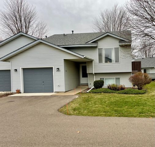 $299,900 | 20035 Ideal Way | Lakeville