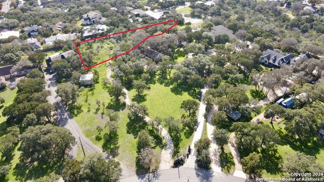 $395,000 | 845 Fredericksburg Road | New Braunfels