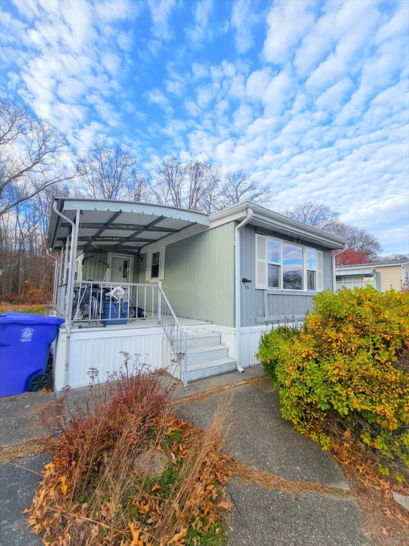 a view of a house with roof deck