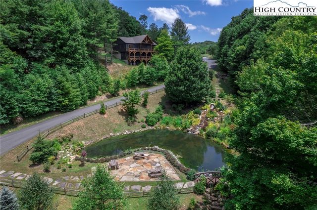 $1,600,000 | 750 Silver Springs Drive | Banner Elk Township - Avery County