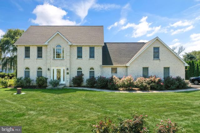 $650,000 | 29 Berry Circle | Maxatawny Township - Berks County