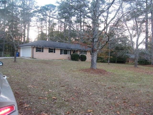 $299,900 | 3685 Emily Way Southwest | South Fulton