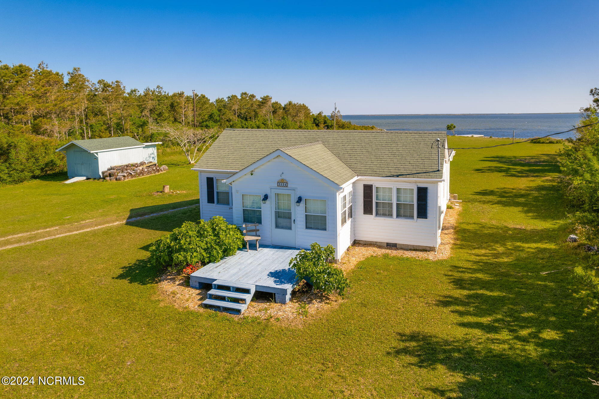 2524 Cedar Island Rd