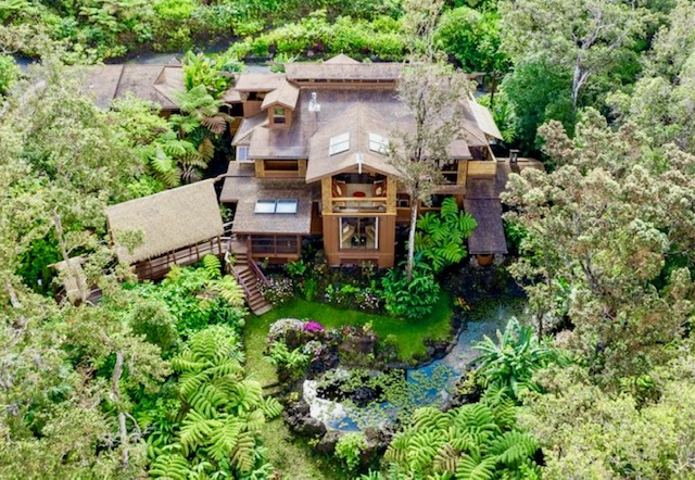 Nestled in 6.5 Acres of Pristine Cloud Forest, just minutes from Kailua-Kona's coastline, small boat harbor, beaches, shopping, and airport.  Carefully designed and reimagined into a perfect personal retreat.