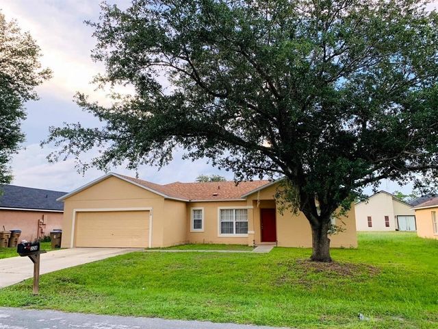 $300,000 | 328 Chelmsford Court | Poinciana