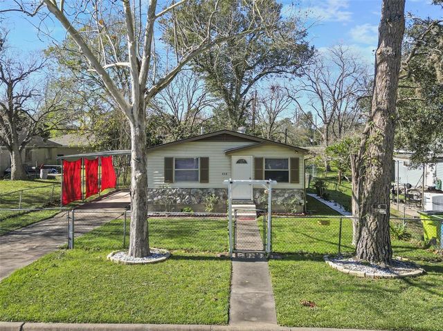 $219,900 | 428 West Street | Rosenberg