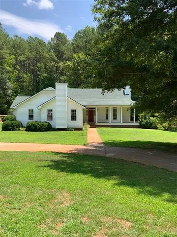 $485,000 | 3639 Holly Springs Road