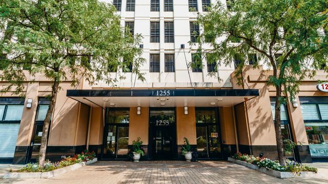 $325,000 | 1255 South State Street, Unit 1217 | South Loop