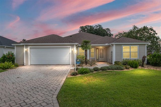 $429,000 | 669 Jameston Avenue | The Villages