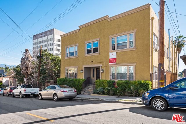 $1,800 | 1044 North Bonnie Brae Street, Unit 209 | Echo Park