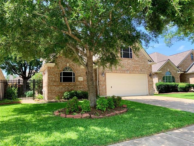 $379,900 | 3907 Princeton Park Court | Clear Lake