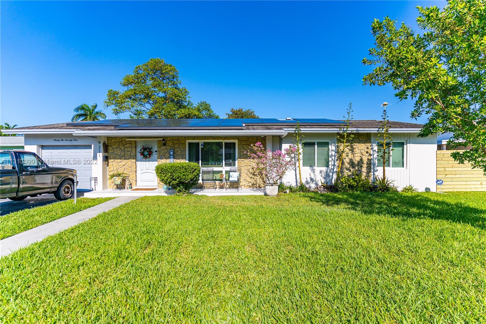 9271 Southwest 186th Terrace, Cutler Bay, FL 33157 | Compass