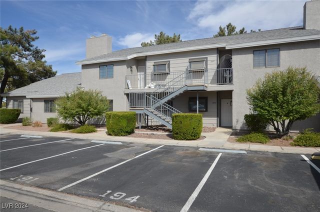 $1,200 | 2847 Blue Bonnet Drive, Unit 6 | Eastbridge Gardens