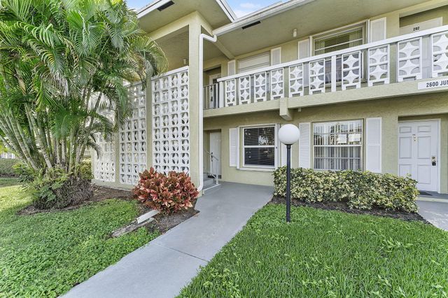 $232,900 | 2600 Juniper Drive, Unit 101 | Delray Beach