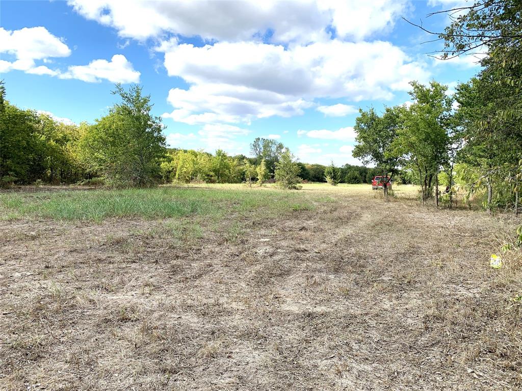 a view of an outdoor space and a yard