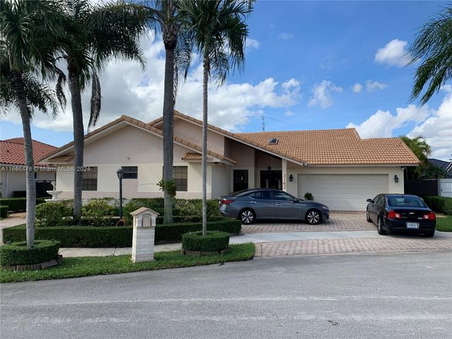 $875,000 | 3142 Southwest 141st Avenue | Tamiami