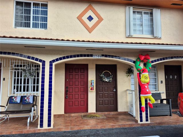 $2,550 | 2246 West 74th Street, Unit 20110 | Hialeah