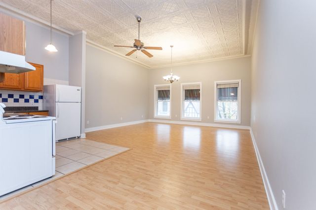 $1,150 | 525 Franklin Street, Unit 2 | Uptown Arts District