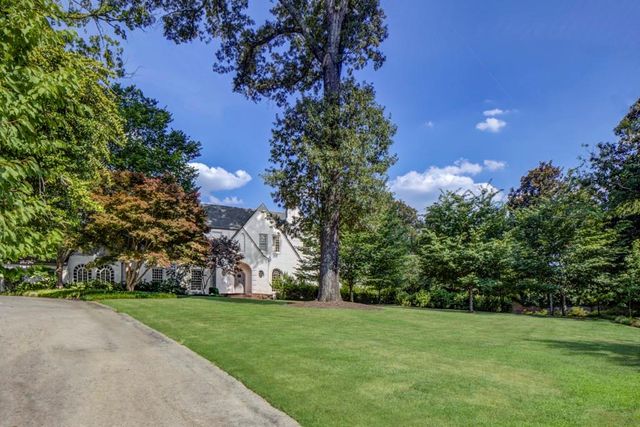 $3,985,000 | 3119 Habersham Road Northwest | Peachtree Heights West