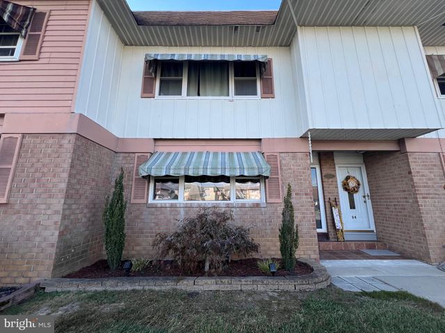 $255,000 | 1964 East Oak Road, Unit D3 | Vineland