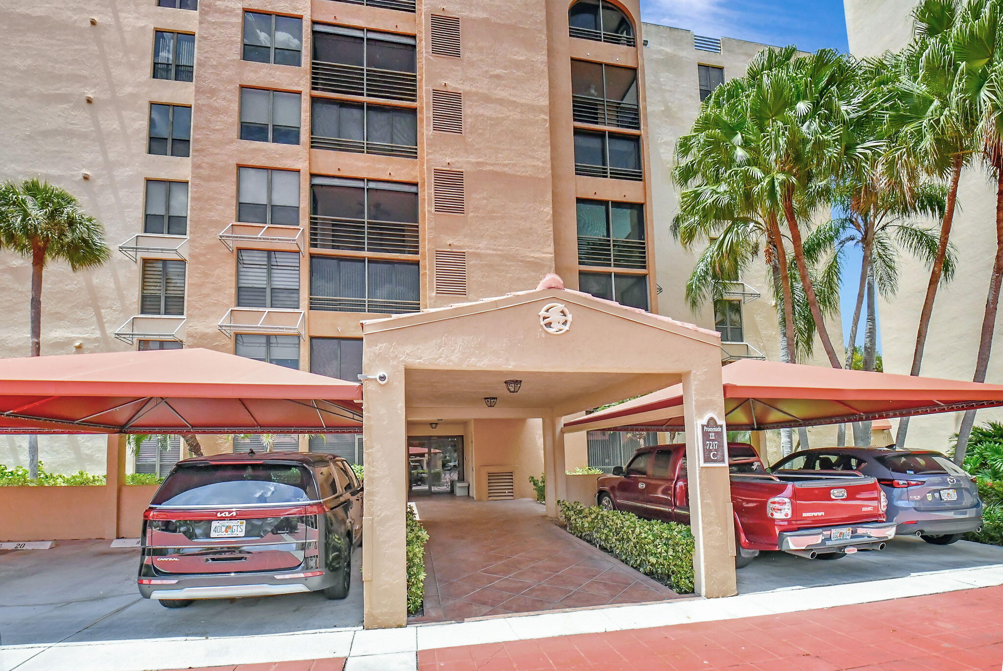 a car parked in front of a building