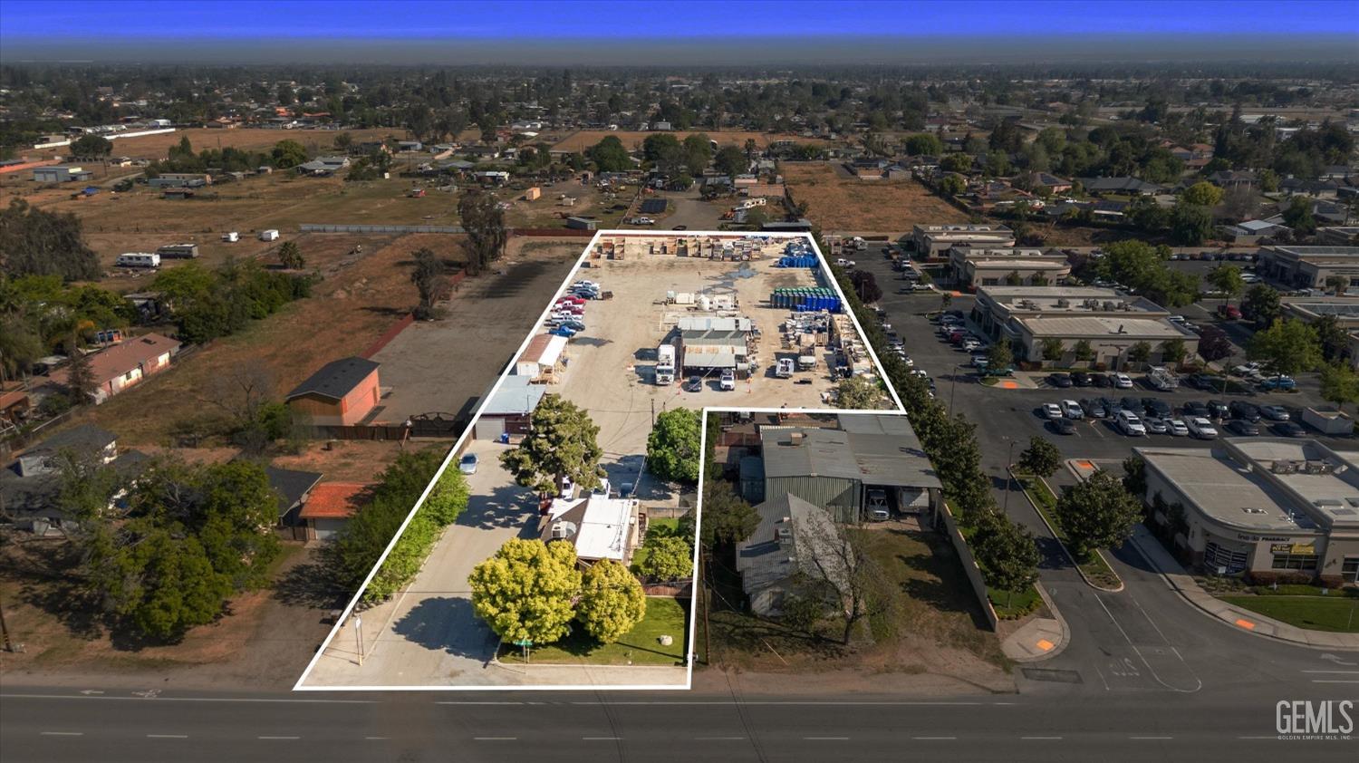 an aerial view of multiple house